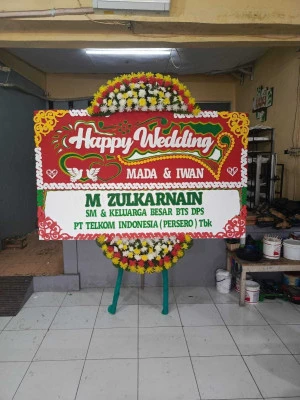 Papan Bunga di Karangmojo Tasikmadu
